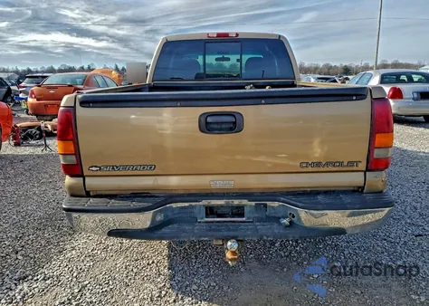 2000 Chevrolet Silverado C1500 from USA, damaged, VIN 2GCEC19V0Y1229330